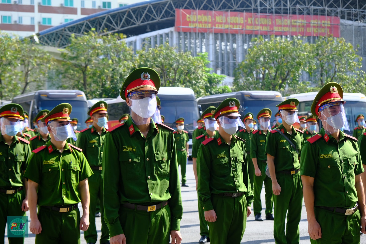 Nam Dinh chi vien cho Bac Giang anh 1