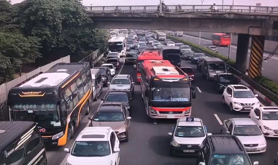Vi sao khong xa tram thu phi cao toc Phap Van - Cau Gie? hinh anh