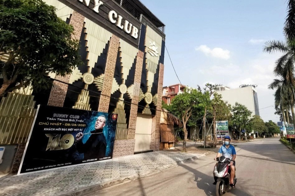 Sau dem di bar 'giai ngo', nhieu nguoi dan Phuc Yen thanh F1 hinh anh
