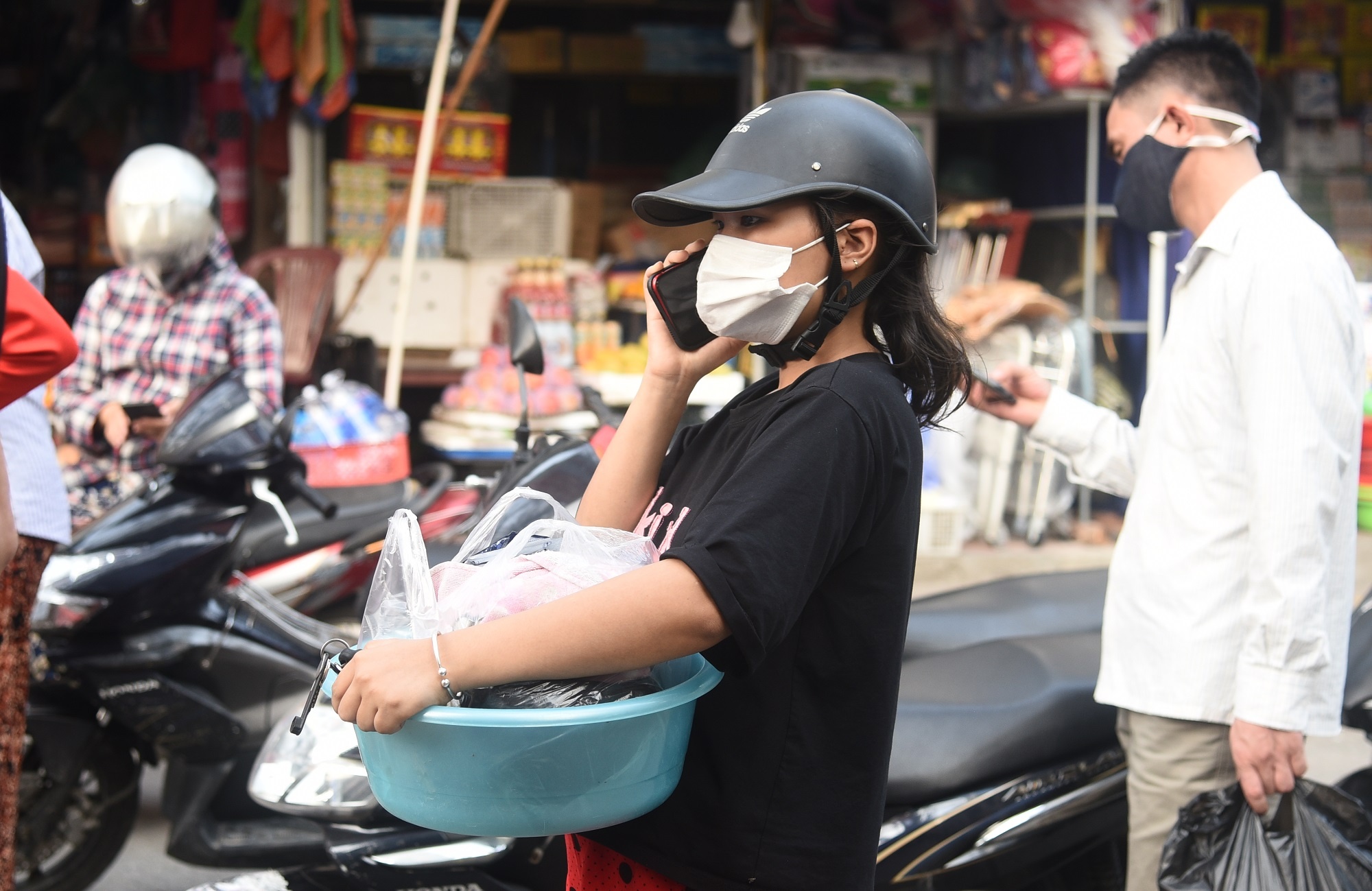 Vinh Phuc khan cap mo rong khu cach ly hinh anh