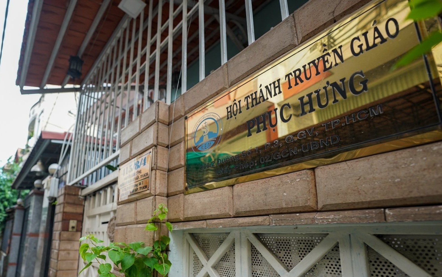 Nguoi dung dau co so ton giao chiu trach nhiem neu de dich lay lan hinh anh