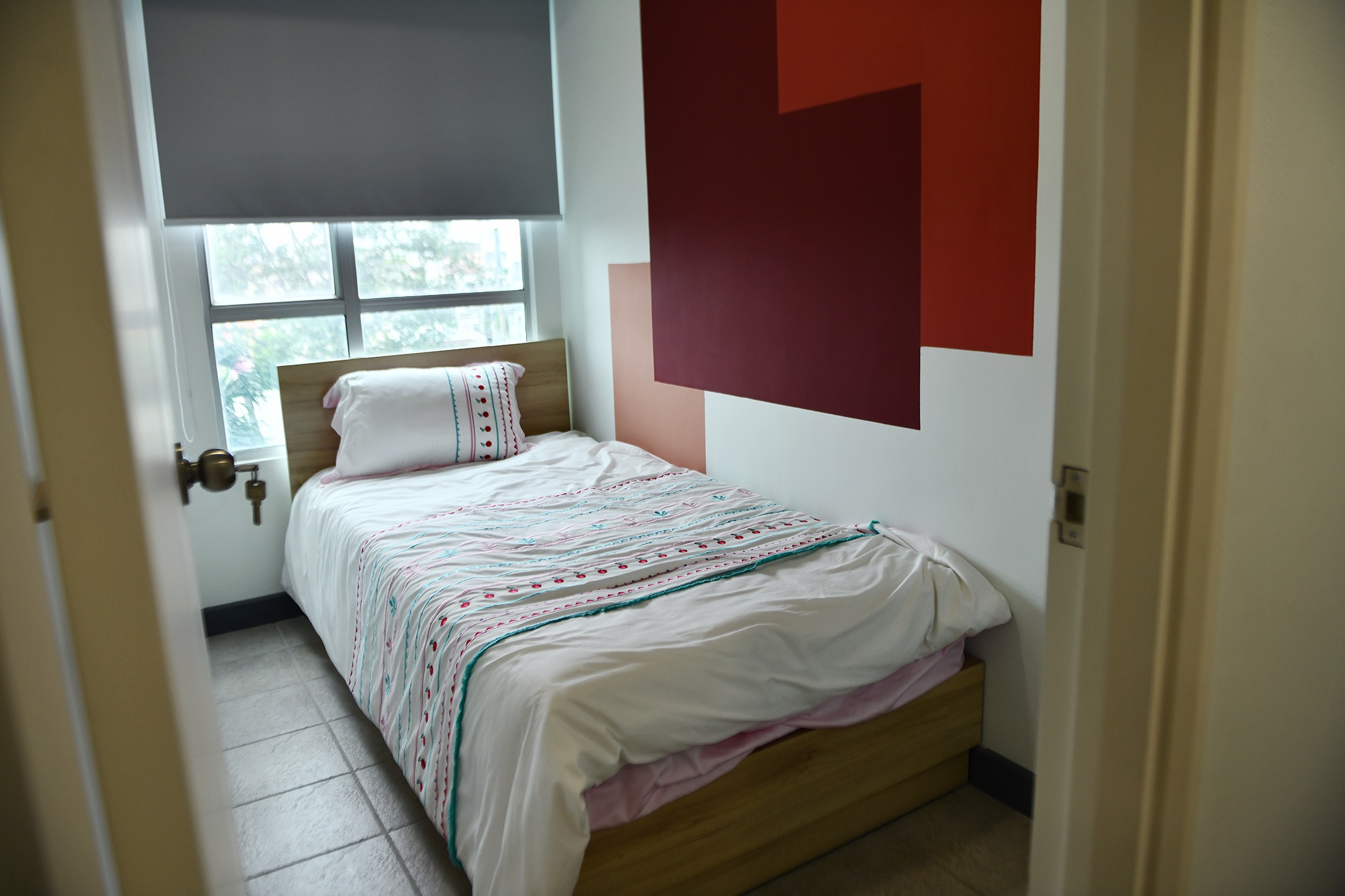 Trung dung can ho mau o Thuan Kieu Plaza lam noi nghi ngoi cho bac si hinh anh