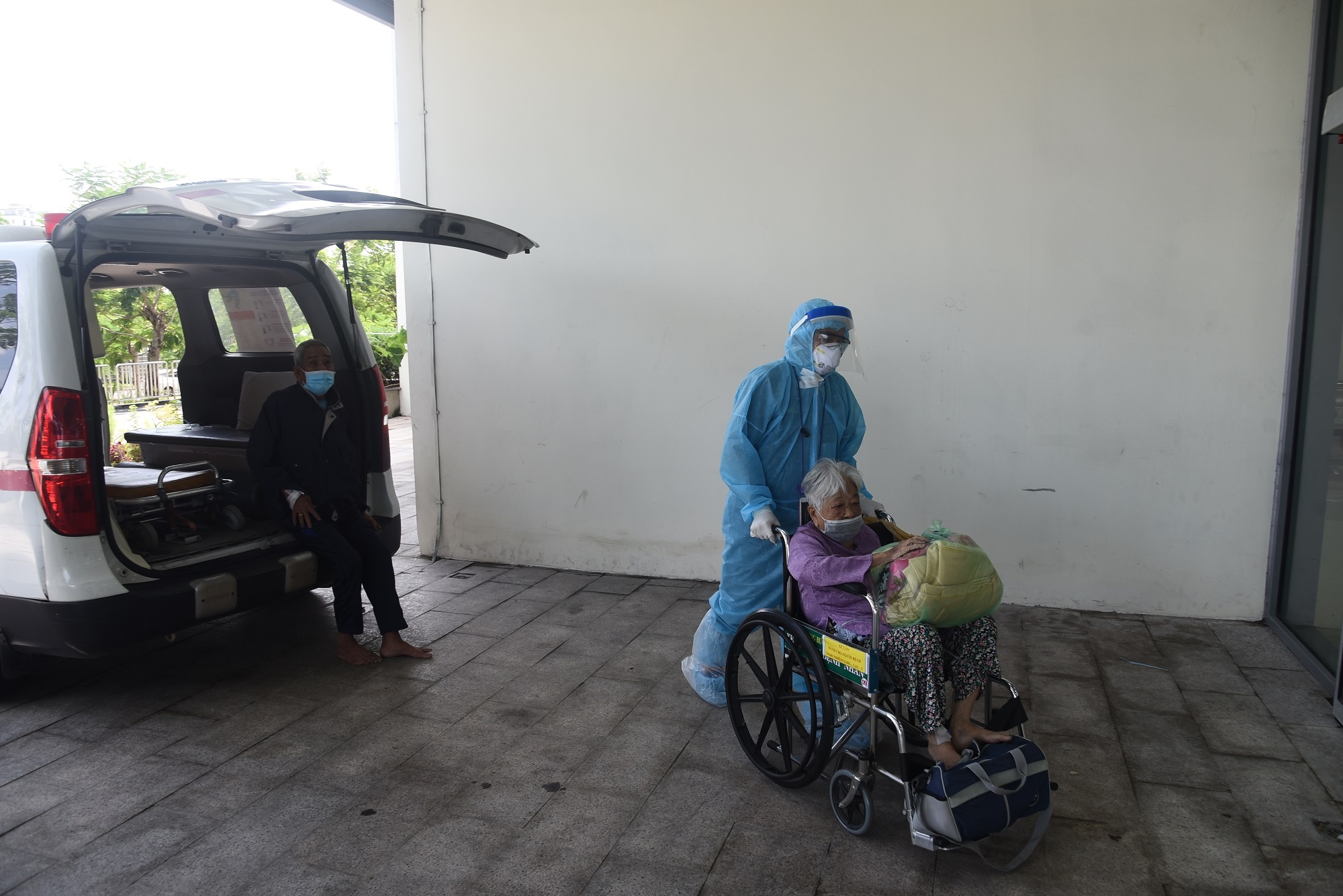 bac si Tran Thanh Linh anh 5