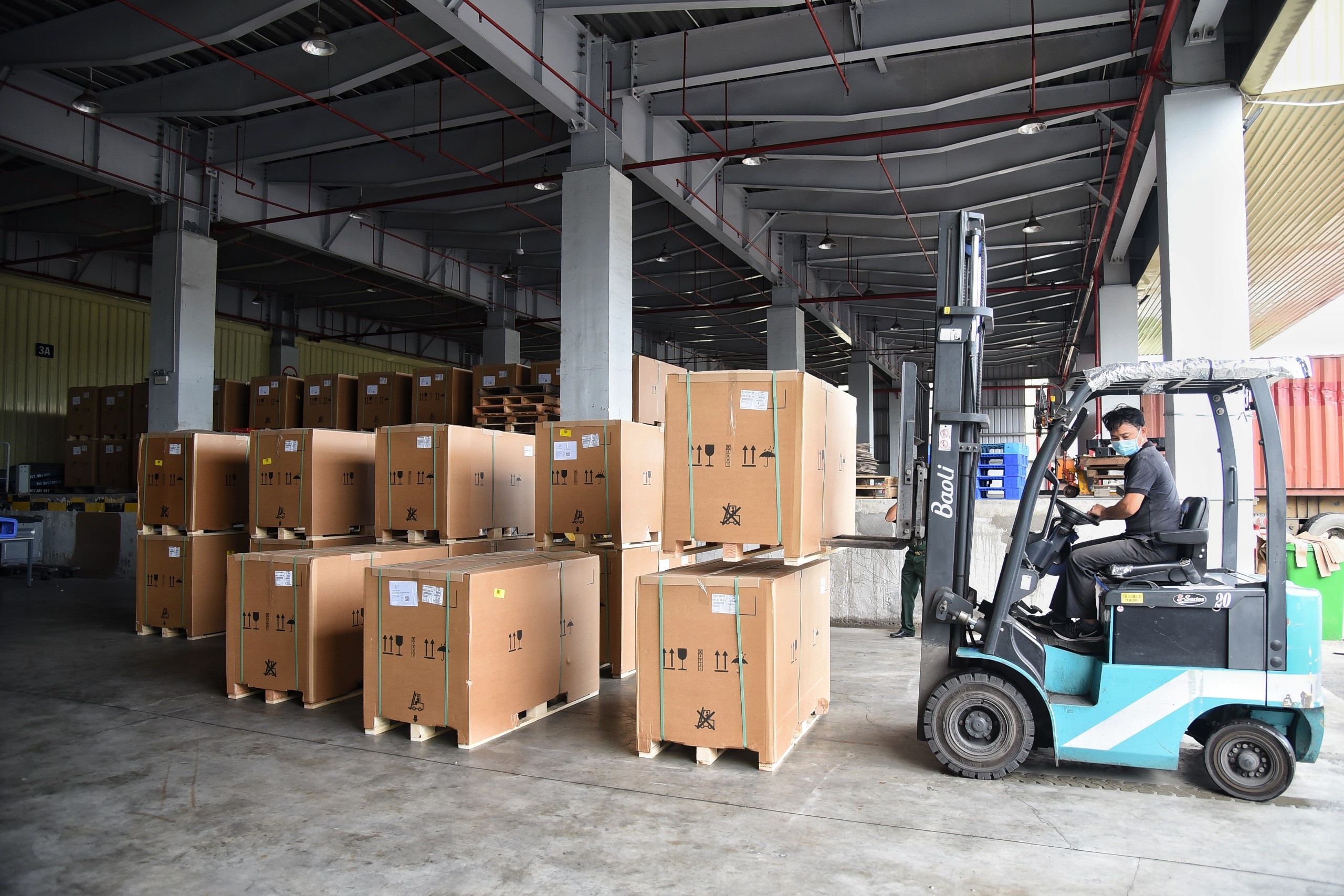 kho chua vaccine cho TP.HCM anh 1