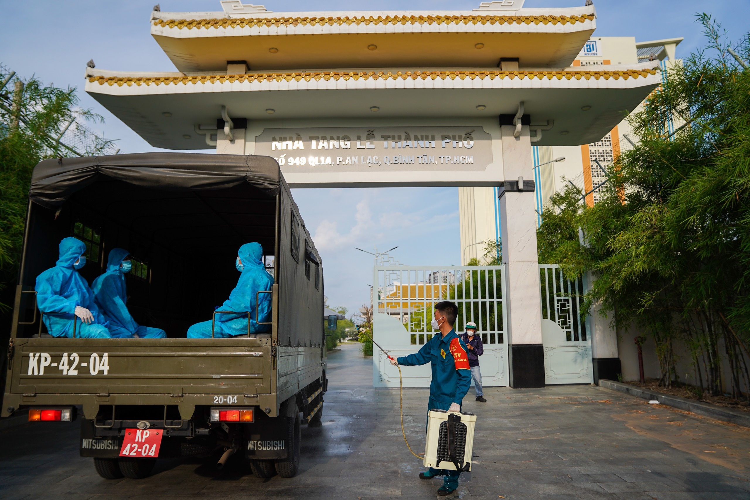 xu ly thi the mac Covid-19 anh 1