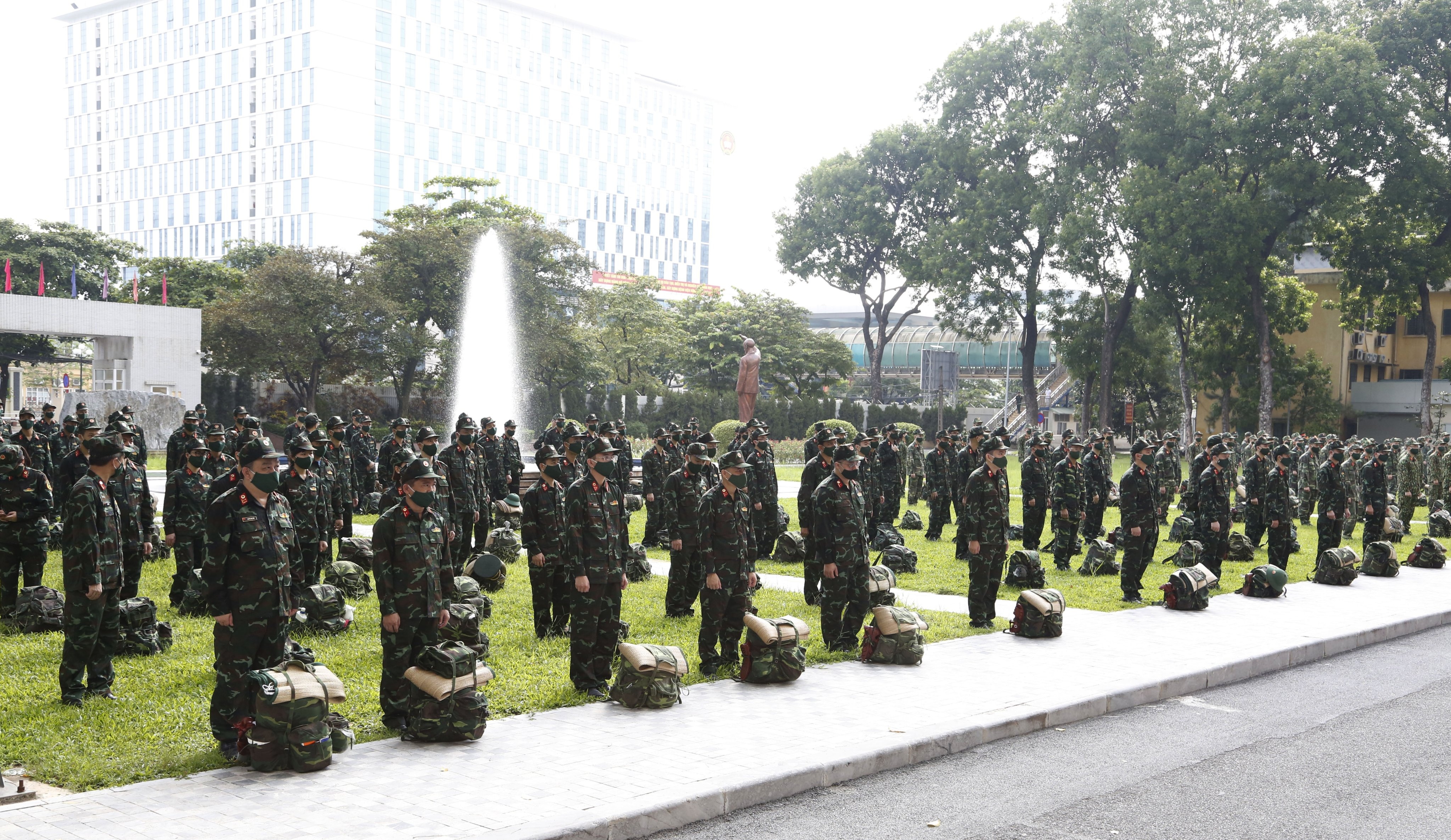 hoc vien quan y chi vien TP.HCM anh 1