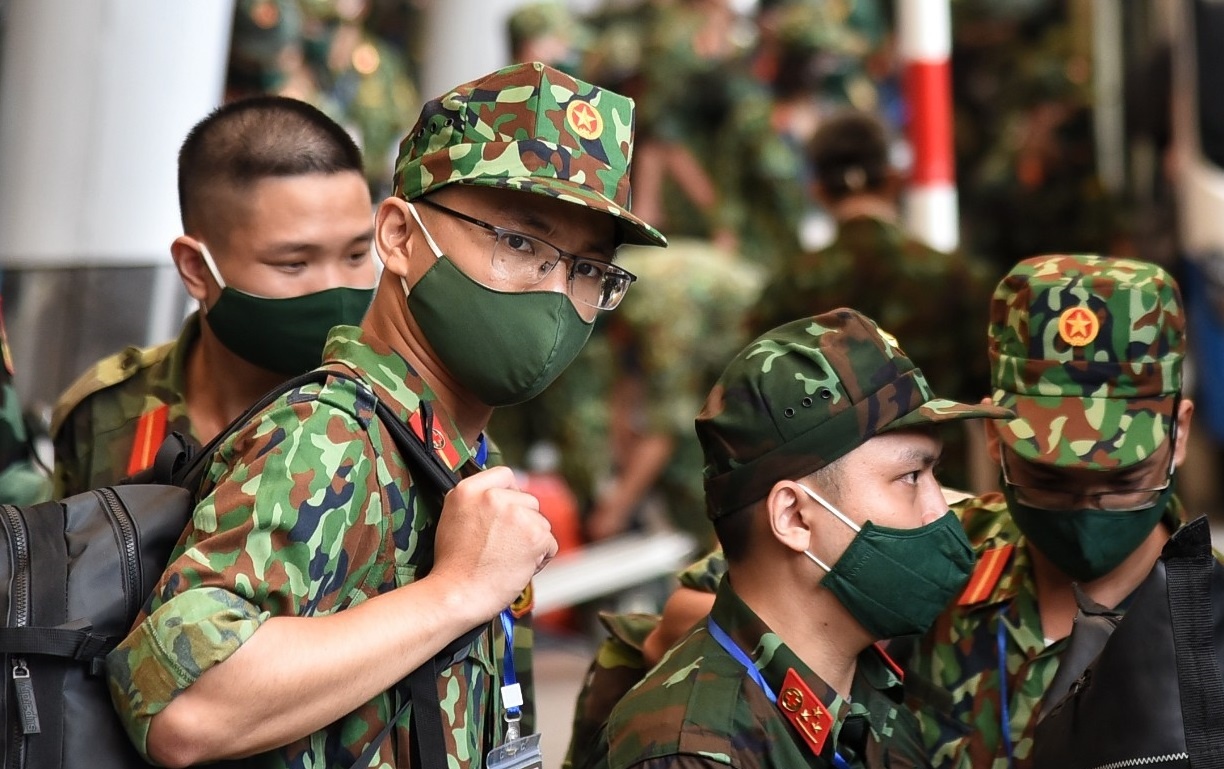 Hon 10.000 quan tang vien trong dot siet chat gian cach tai TP.HCM hinh anh