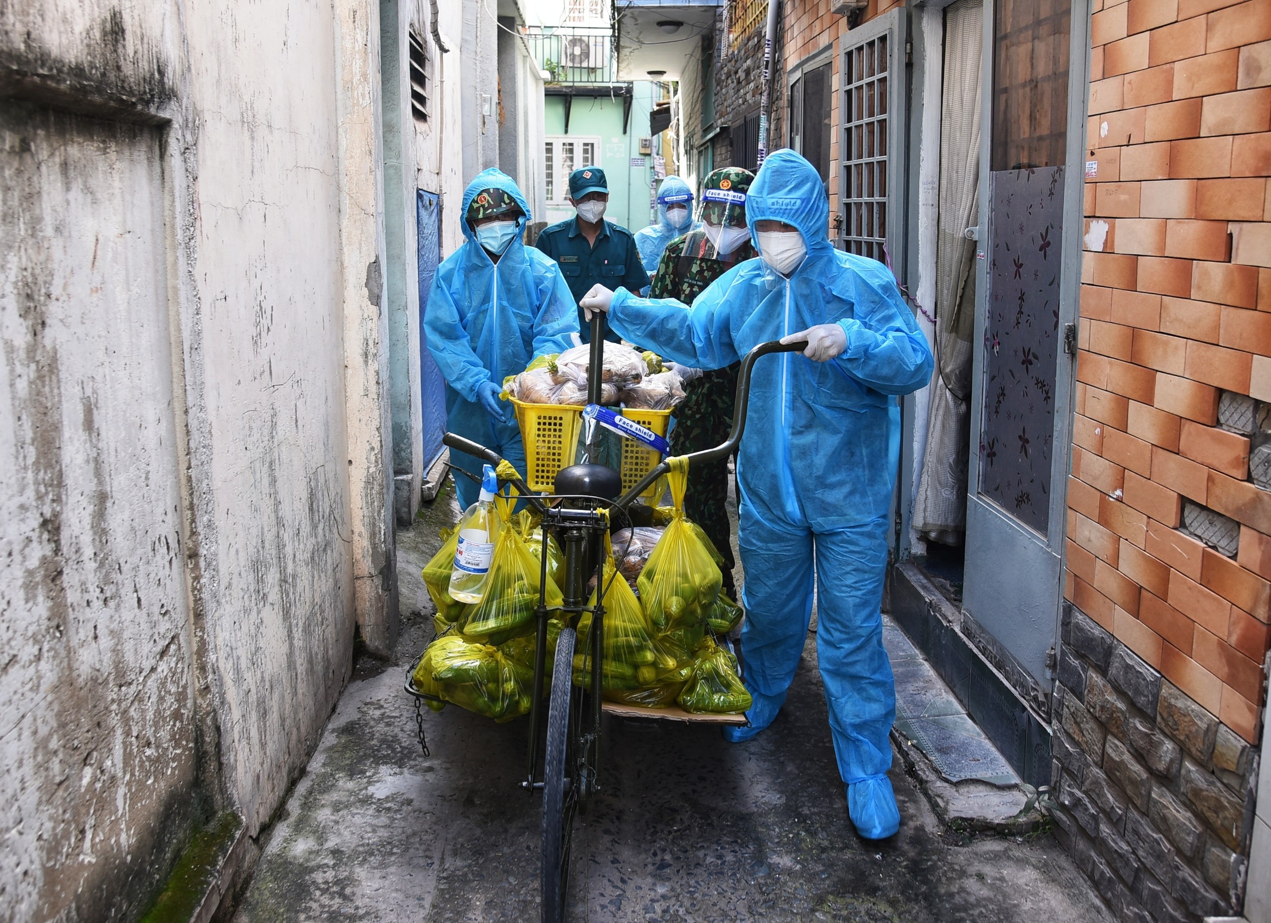 xe dap tho cho thuc pham tai TP.HCM anh 7