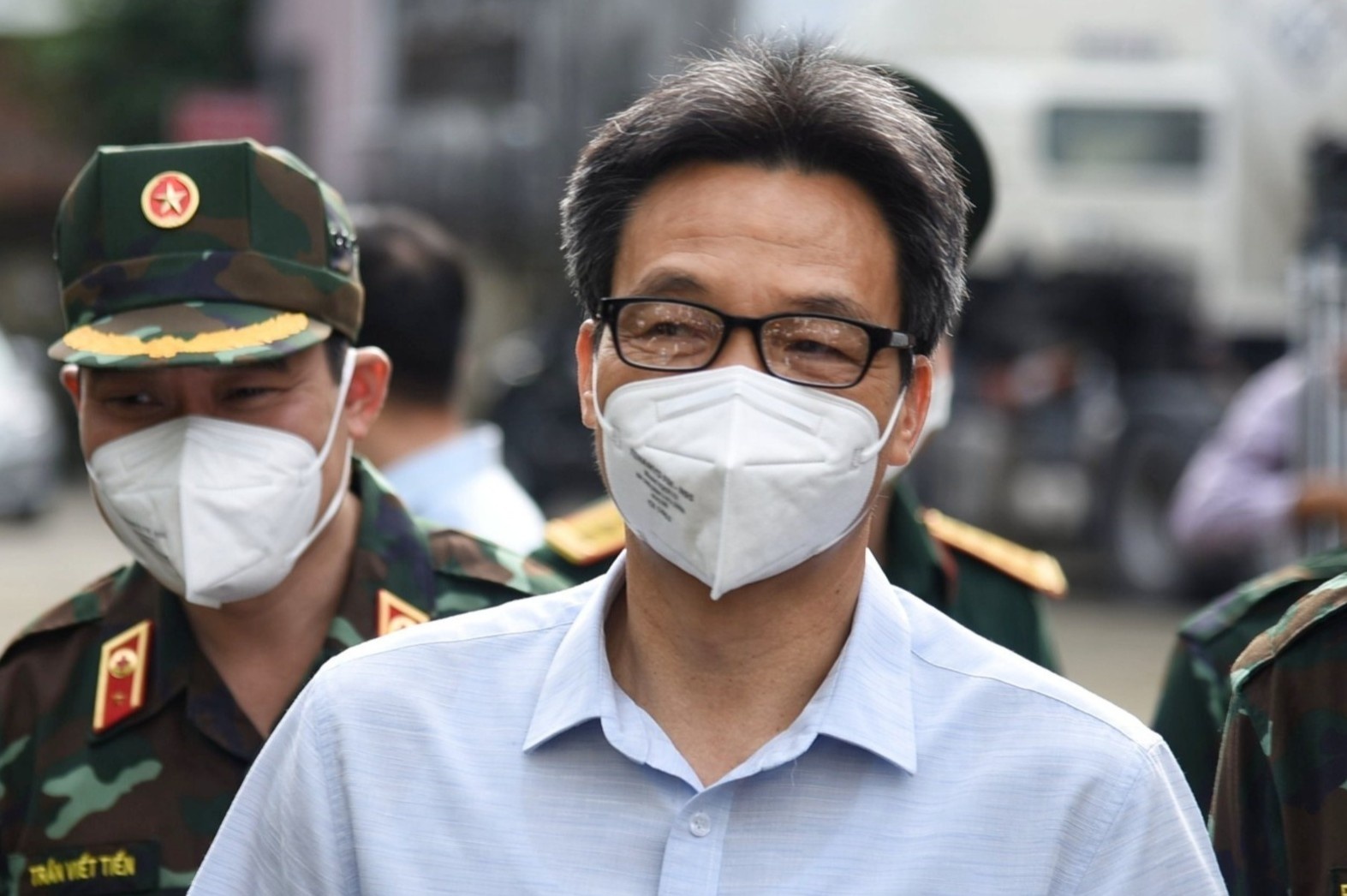 Pho thu tuong: Quyet tam dap dich de tre som duoc tro lai truong hinh anh