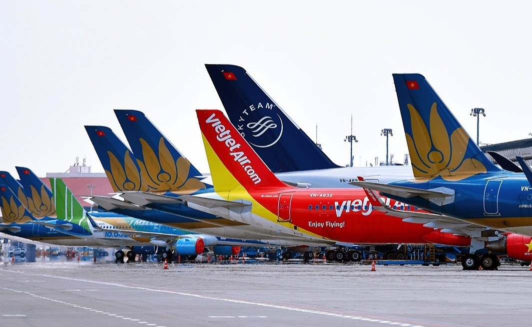 Cuc Hang khong len ke hoach mo cua san bay trong mua dich hinh anh