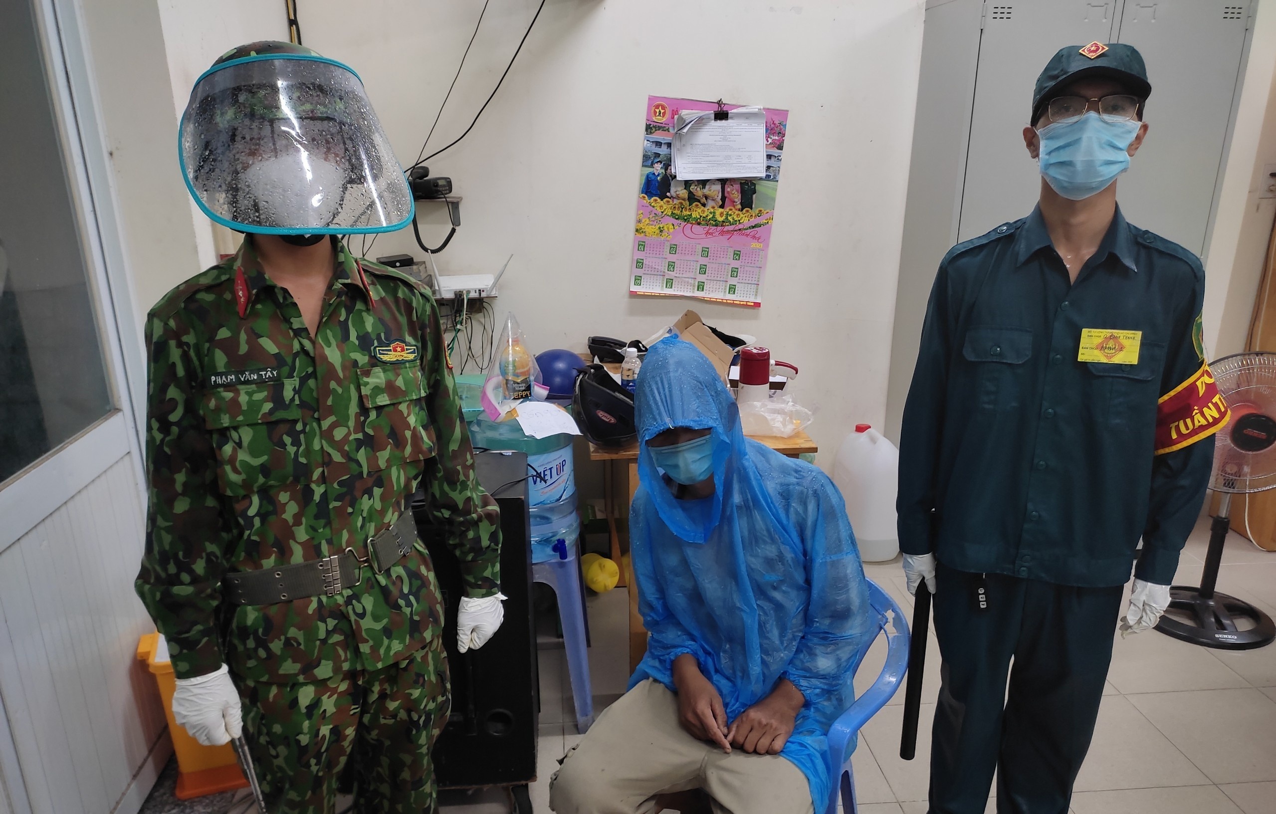 Bo doi tham gia bat 6 vu tang tru ma tuy tai TP.HCM hinh anh