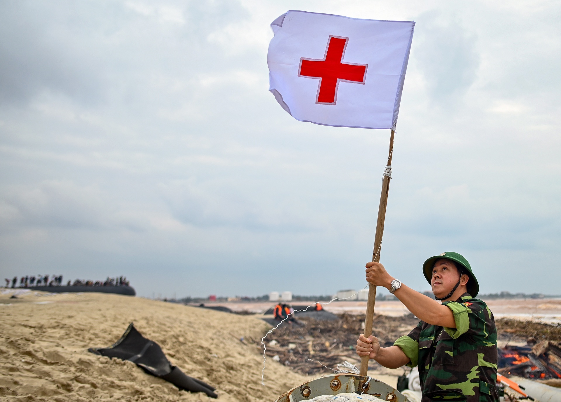 bao so 5 do bo mien Trung anh 2