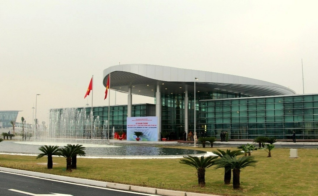 De xuat di doi nha ga VIP san bay Noi Bai hinh anh