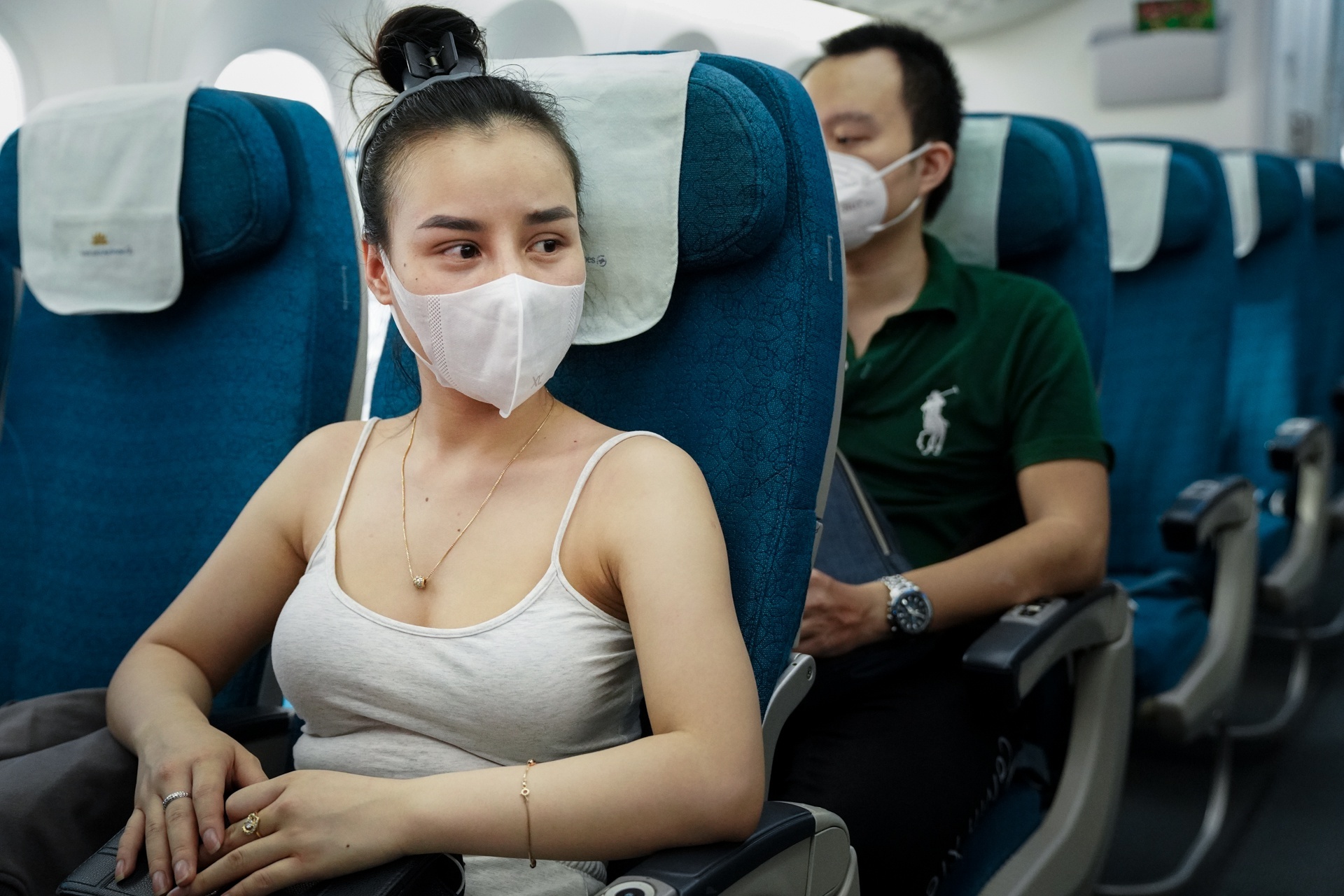 Khong bat buoc tat ca khach di tau, may bay phai xet nghiem hinh anh