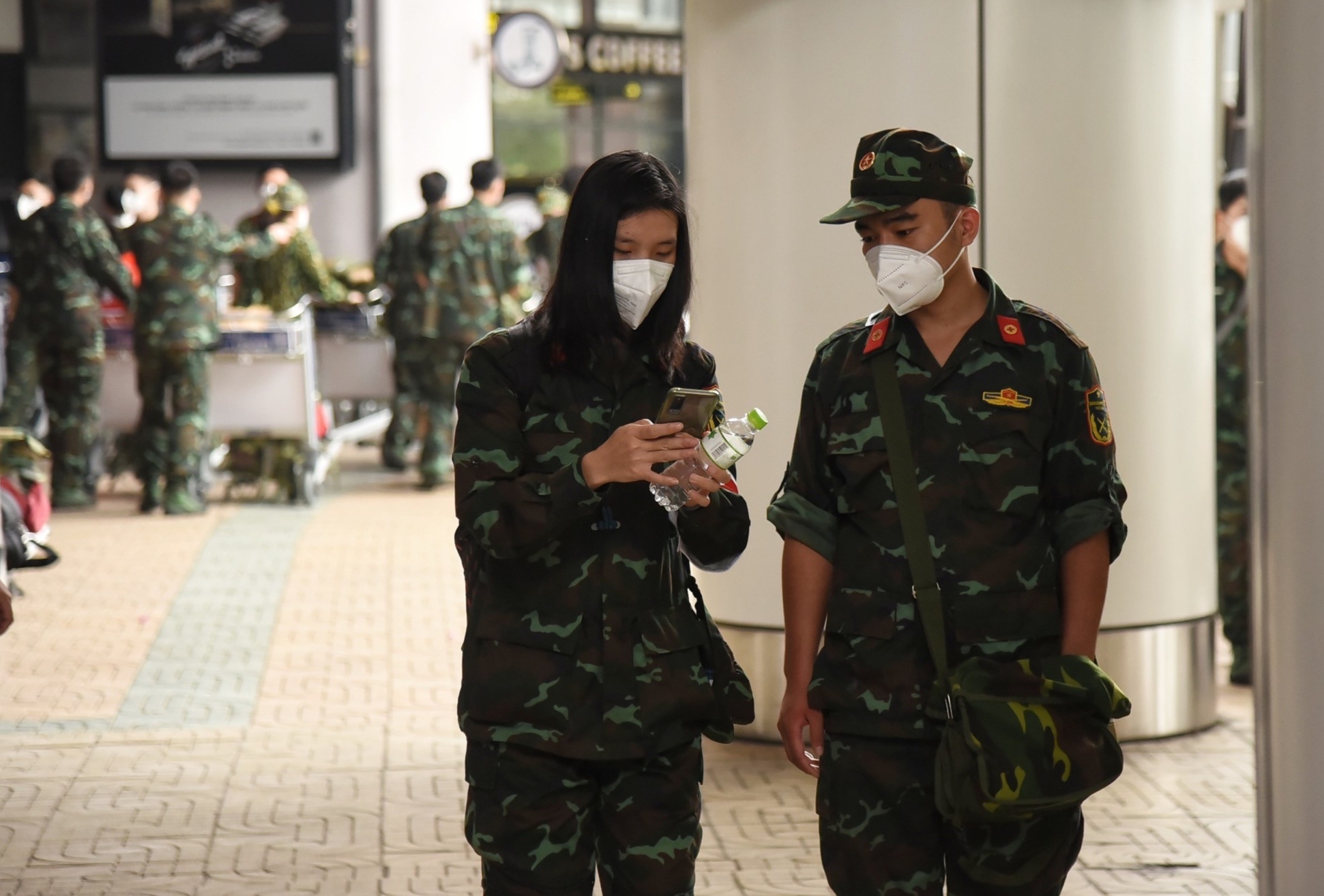 Bo Quoc phong rut khoi TP.HCM anh 5