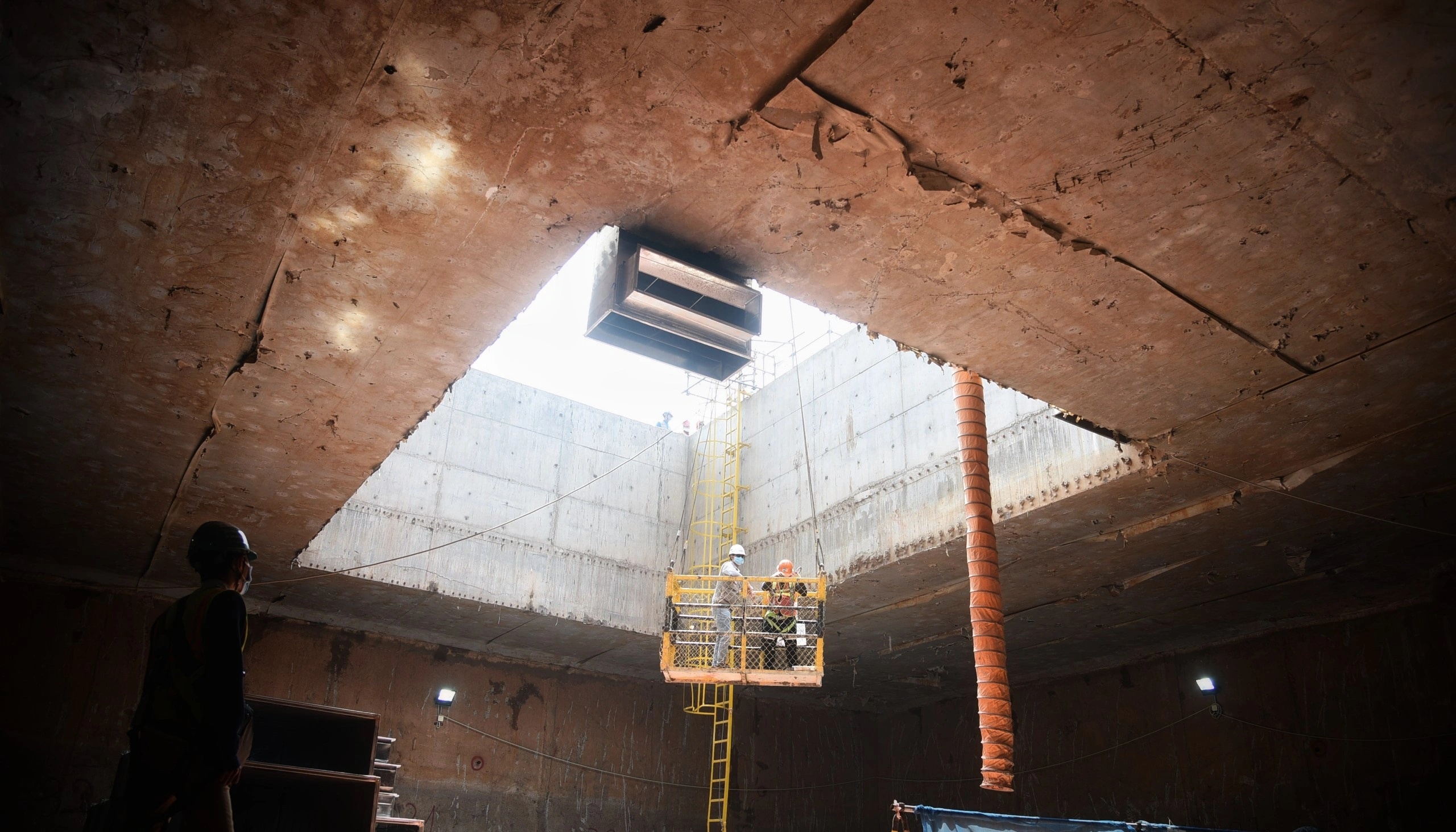 boi thuong metro Nhon - Ga Ha Noi anh 1