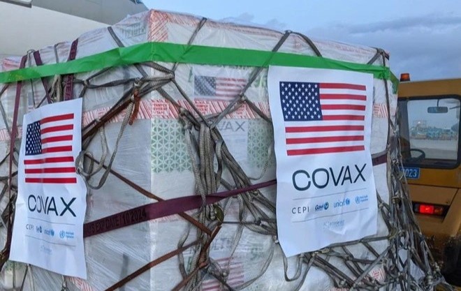 Ban hanh co che dac cach trong nhap khau thuoc, vaccine Covid-19 hinh anh