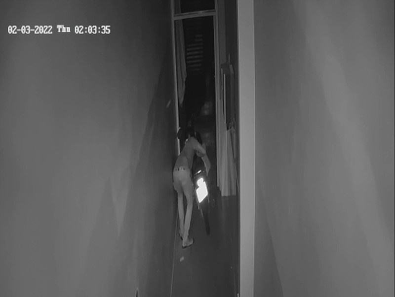 kẻ trộm lấy 3 xe máy ảnh 1 ke trom lay 3 xe may anh 1