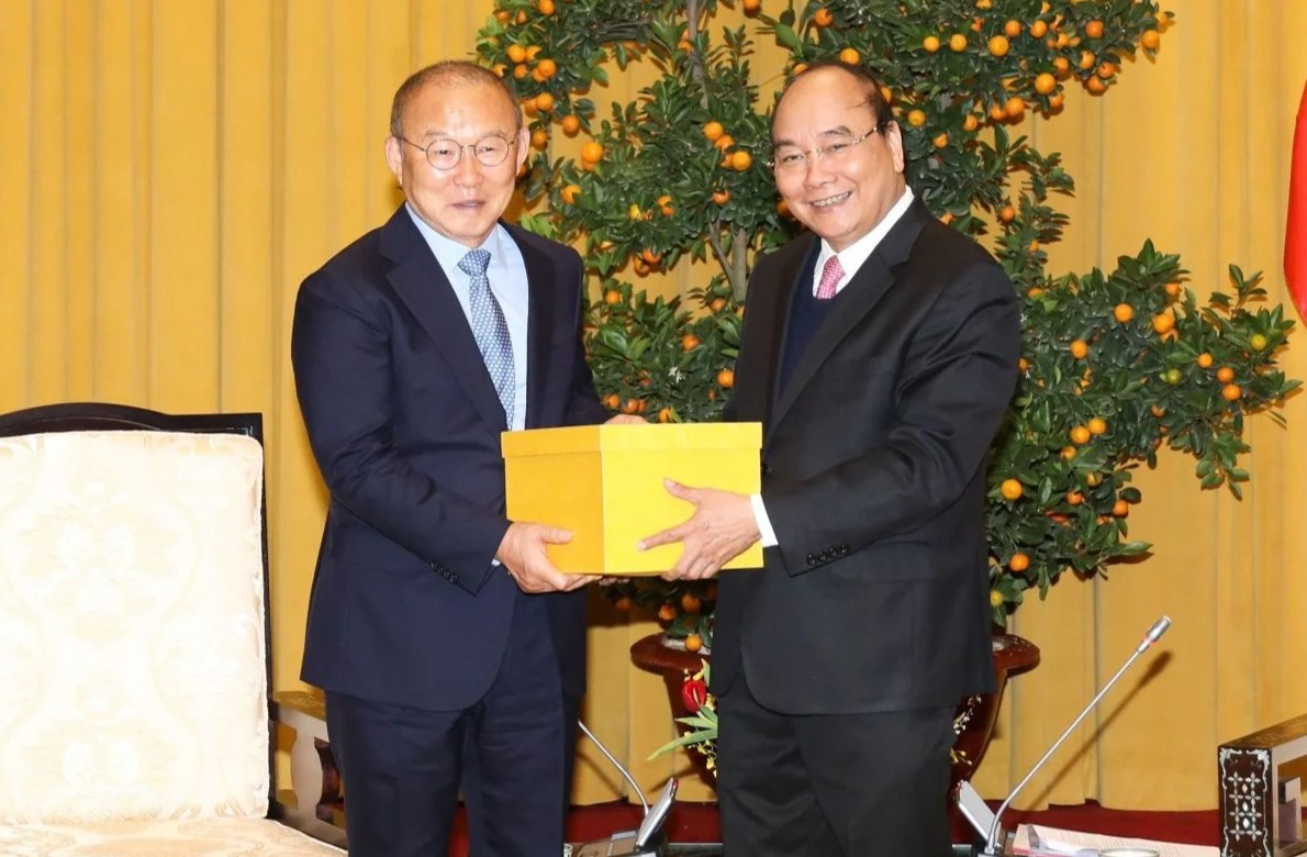 Chủ tịch nước gặp gỡ HLV Park Hang Seo ảnh 1 Chu tich nuoc gap go HLV Park Hang Seo anh 1