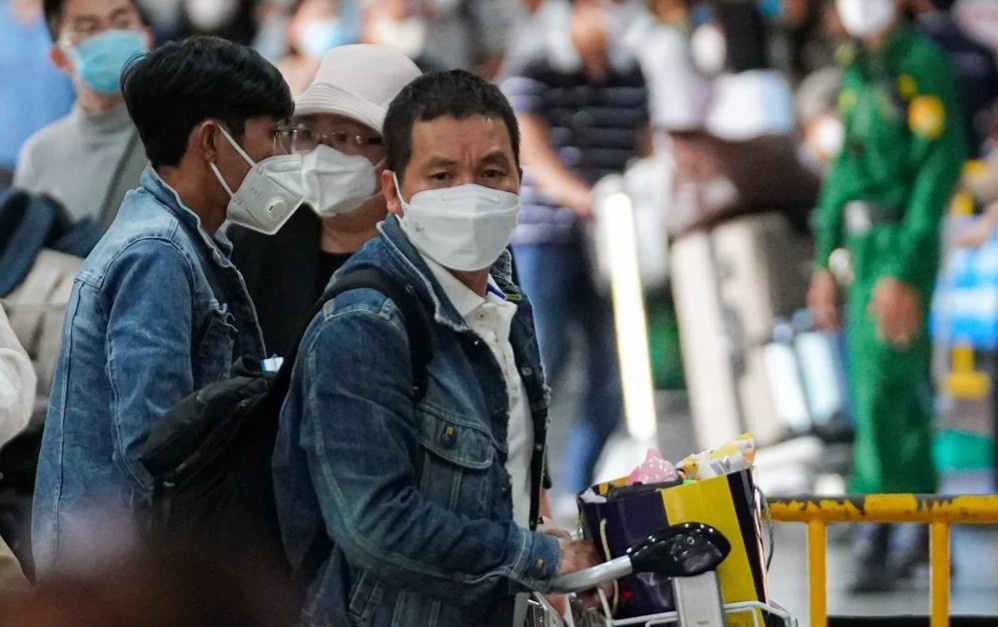 Yeu cau lam ro viec tang gia ve may bay den TP.HCM hinh anh