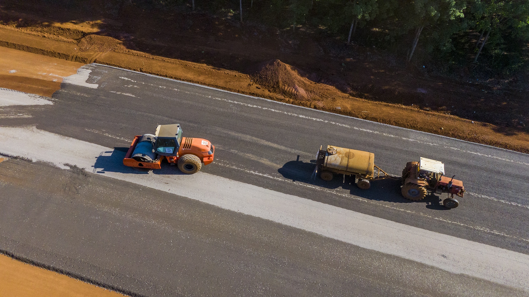 Phe duyet 5.886 ty dong ngan sach dau tu cao toc An Huu - Cao Lanh hinh anh