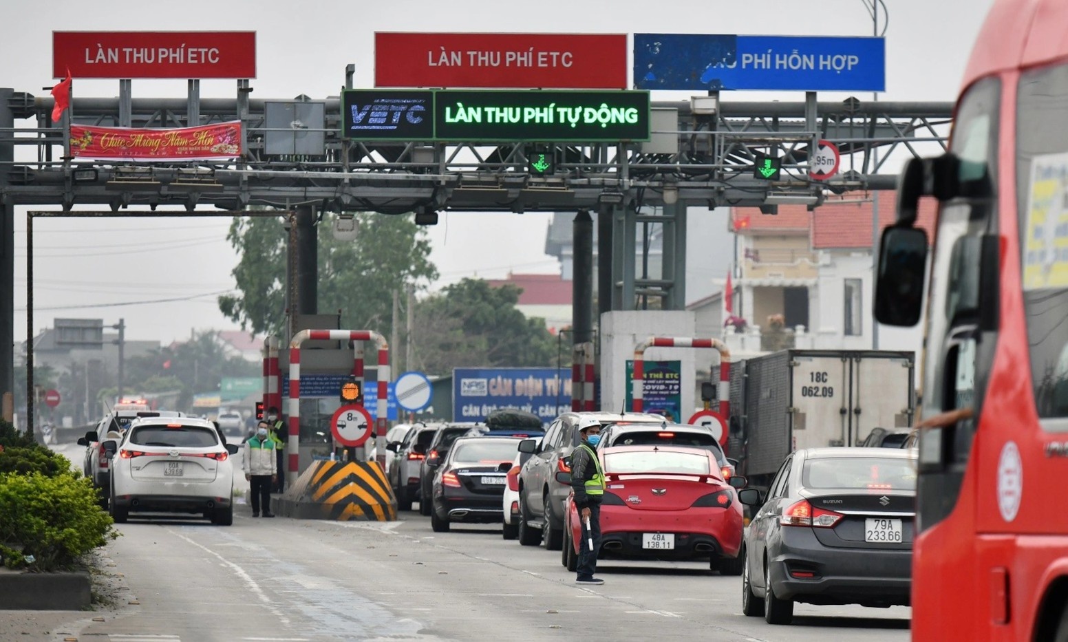 Phai lap dat xong 214 lan thu phi khong dung truoc ngay 31/7 hinh anh