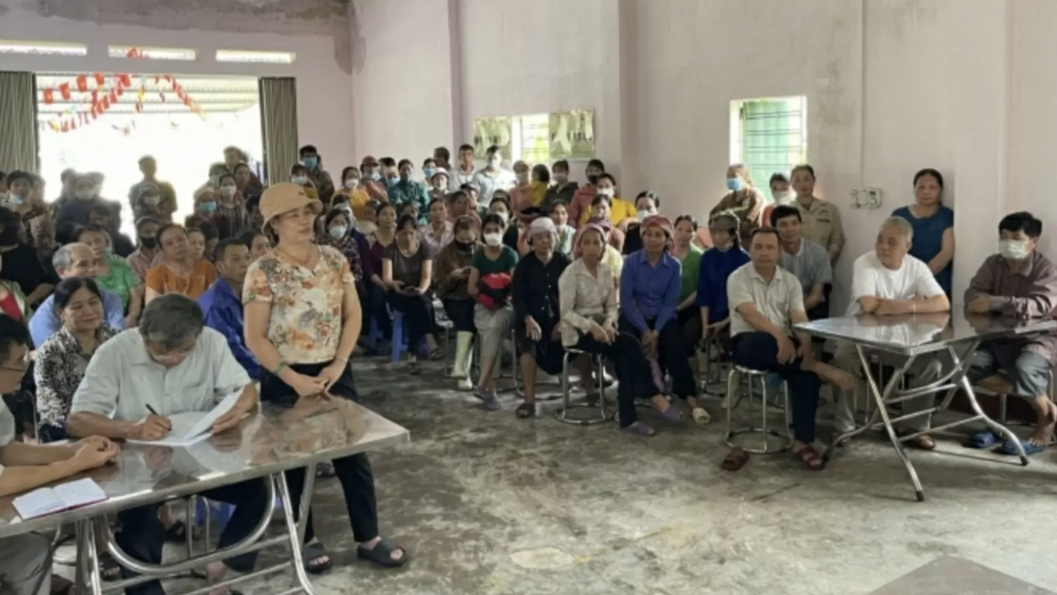 Phat tan khi doc lam cay heo ua,  nguoi ngat xiu anh 2