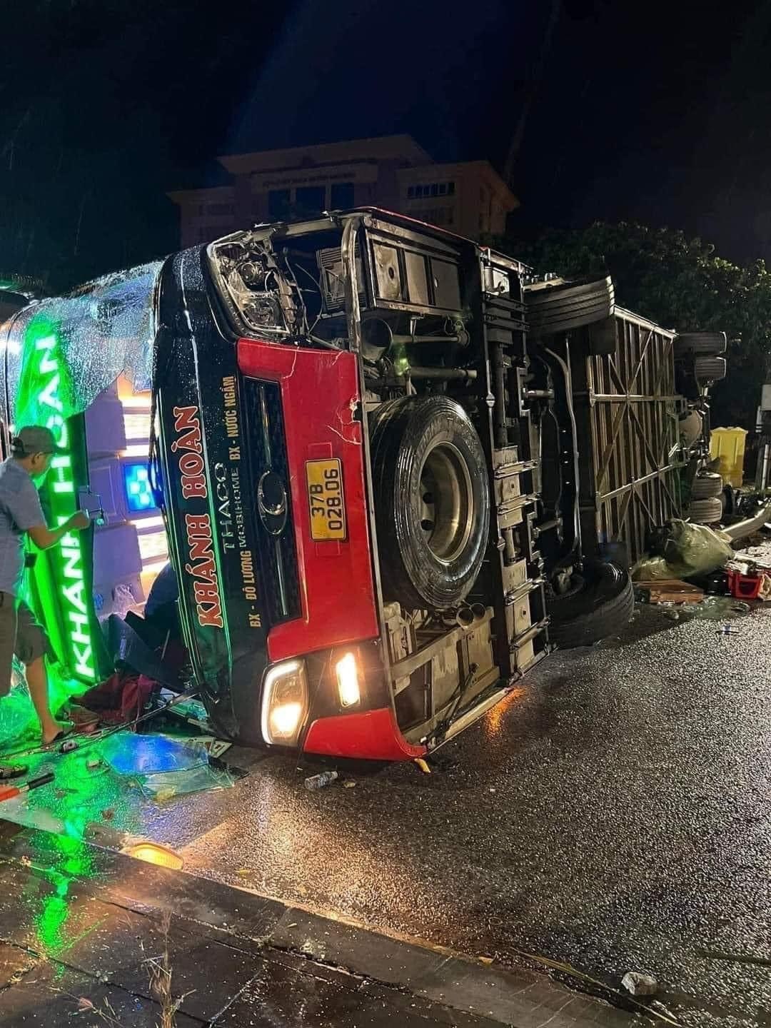 Loi cua tai xe xe giuong nam gay tai nan tham khoc anh 1