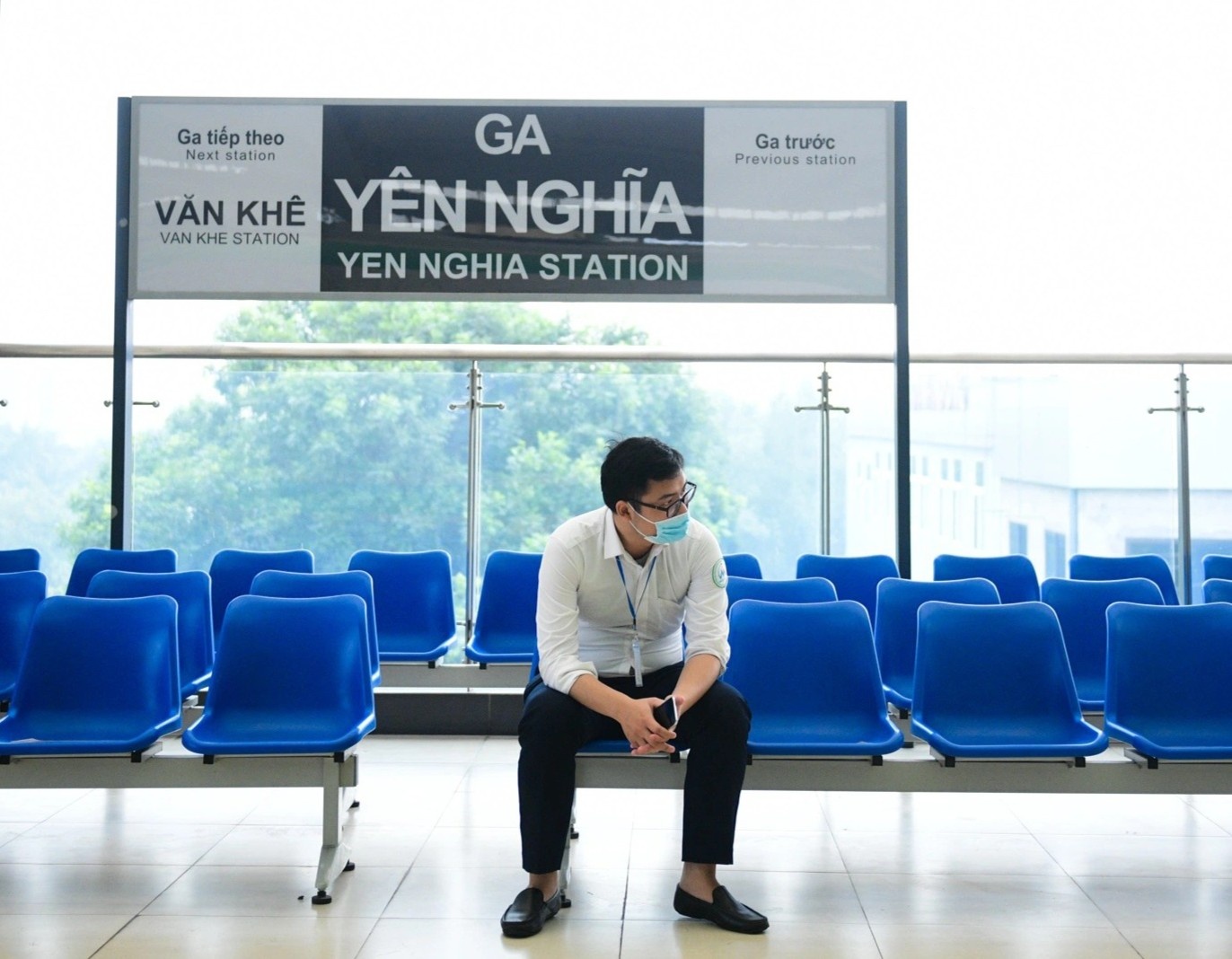 Duong sat Cat Linh - Ha Dong lo nang vi 'qua don doc' hinh anh