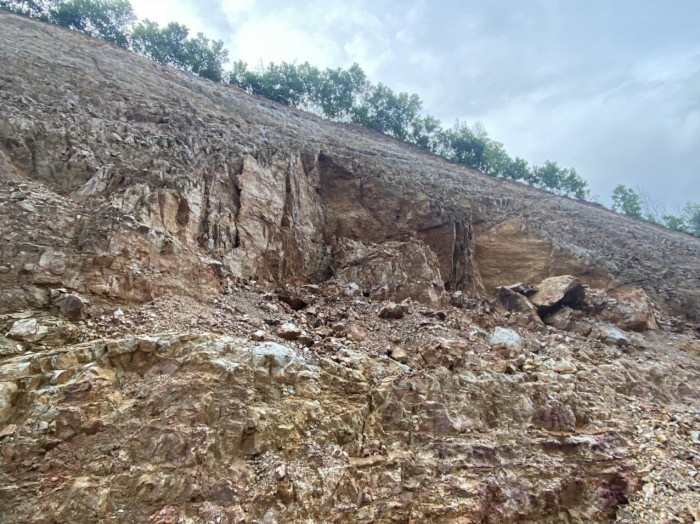 duong tram ty sat lo nghiem trong anh 2