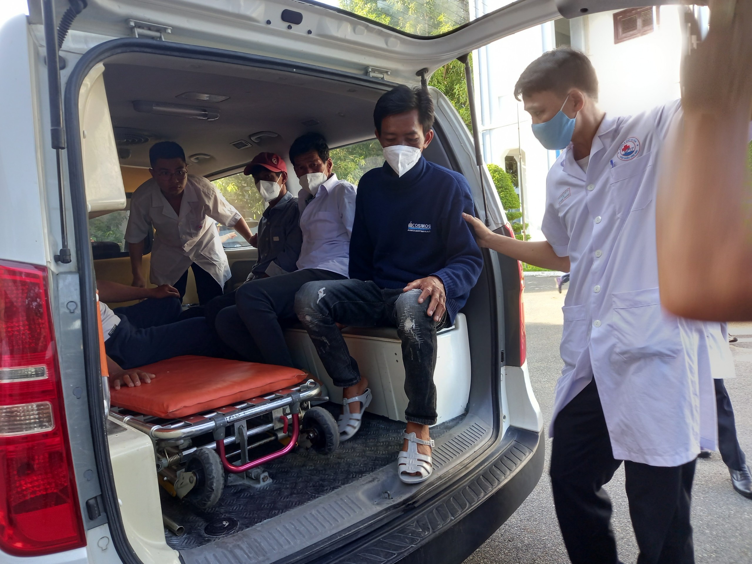 ban giao 5 ngu dan chim tau anh 1