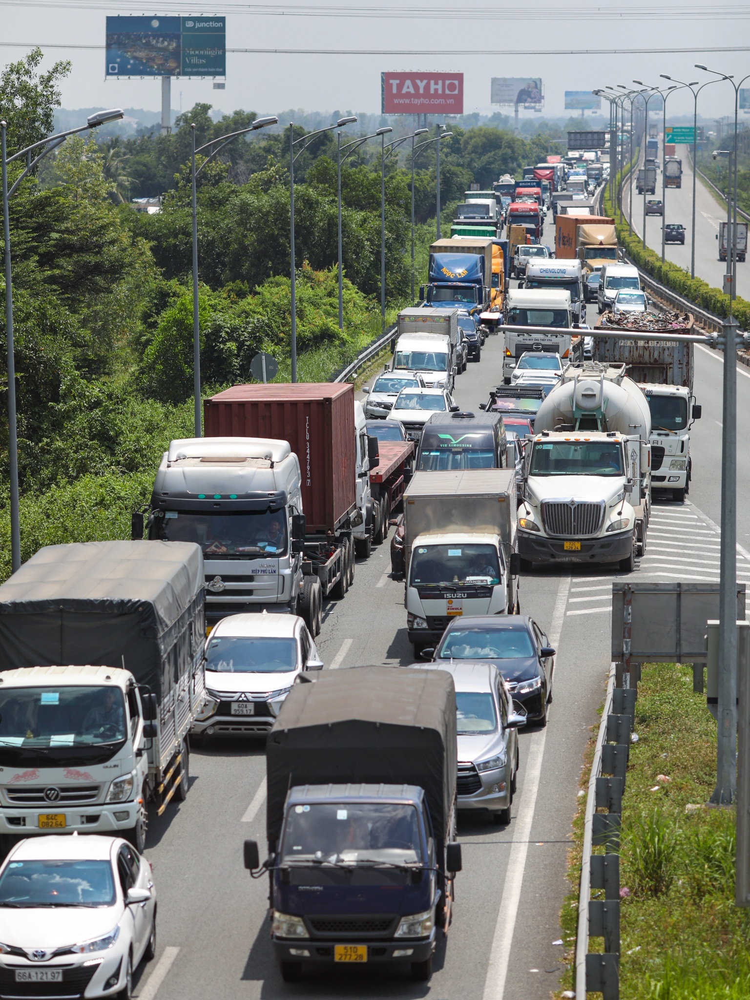 xu phat vi pham thu phi khong dung anh 1