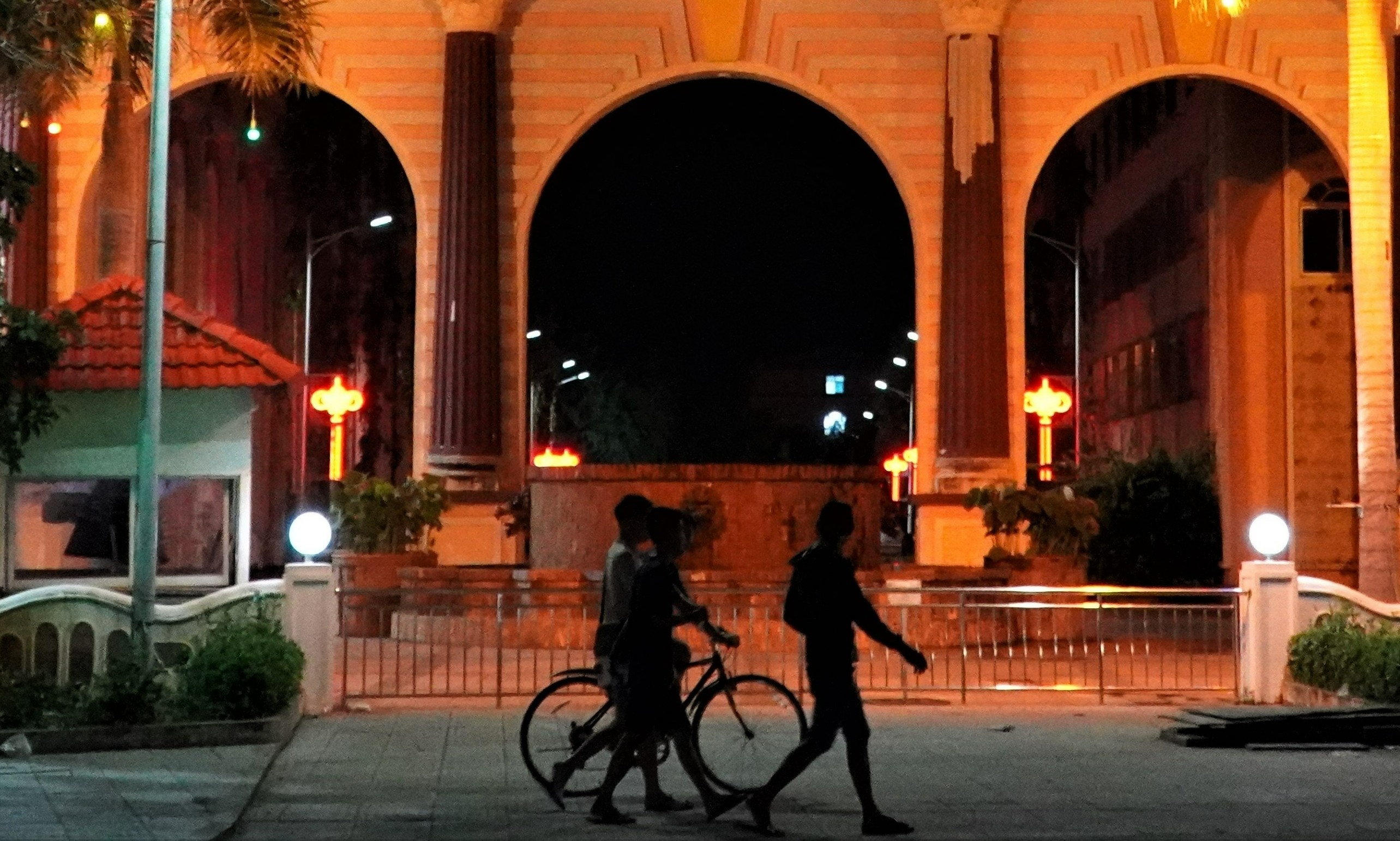 Con khat lao dong tai thu phu co bac Bavet hinh anh