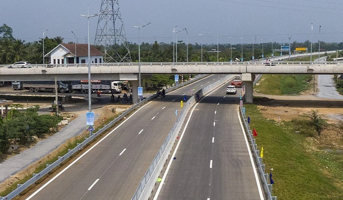 Loat du an cao toc Bac - Nam phai sua thiet ke lan khan cap hinh anh