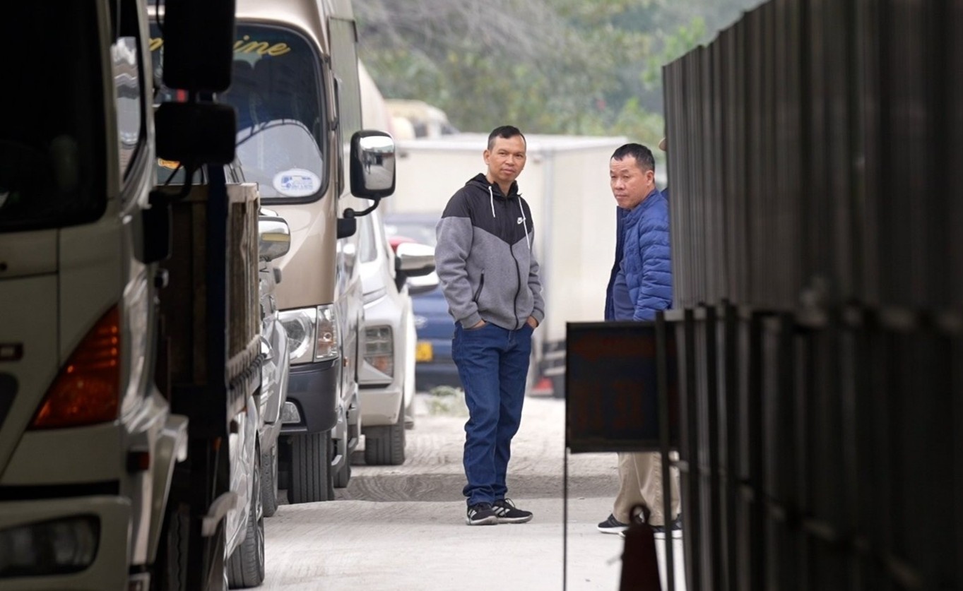 Den khi nao tinh trang qua tai tai cac trung tam dang kiem ket thuc? hinh anh