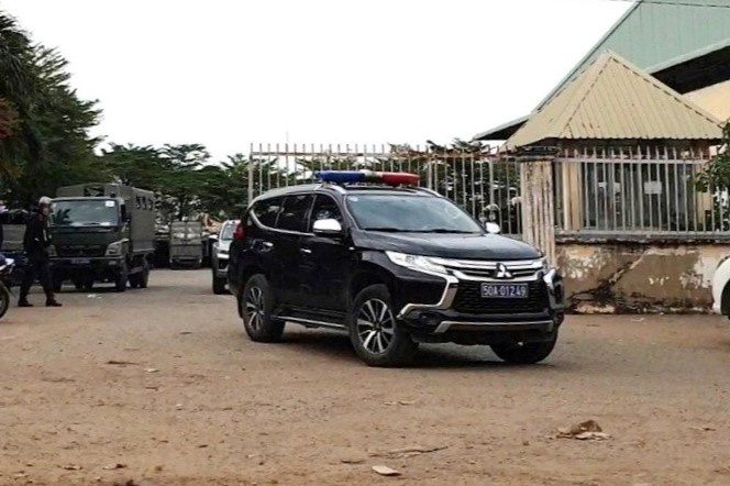 dang kiem mo cua lai anh 1