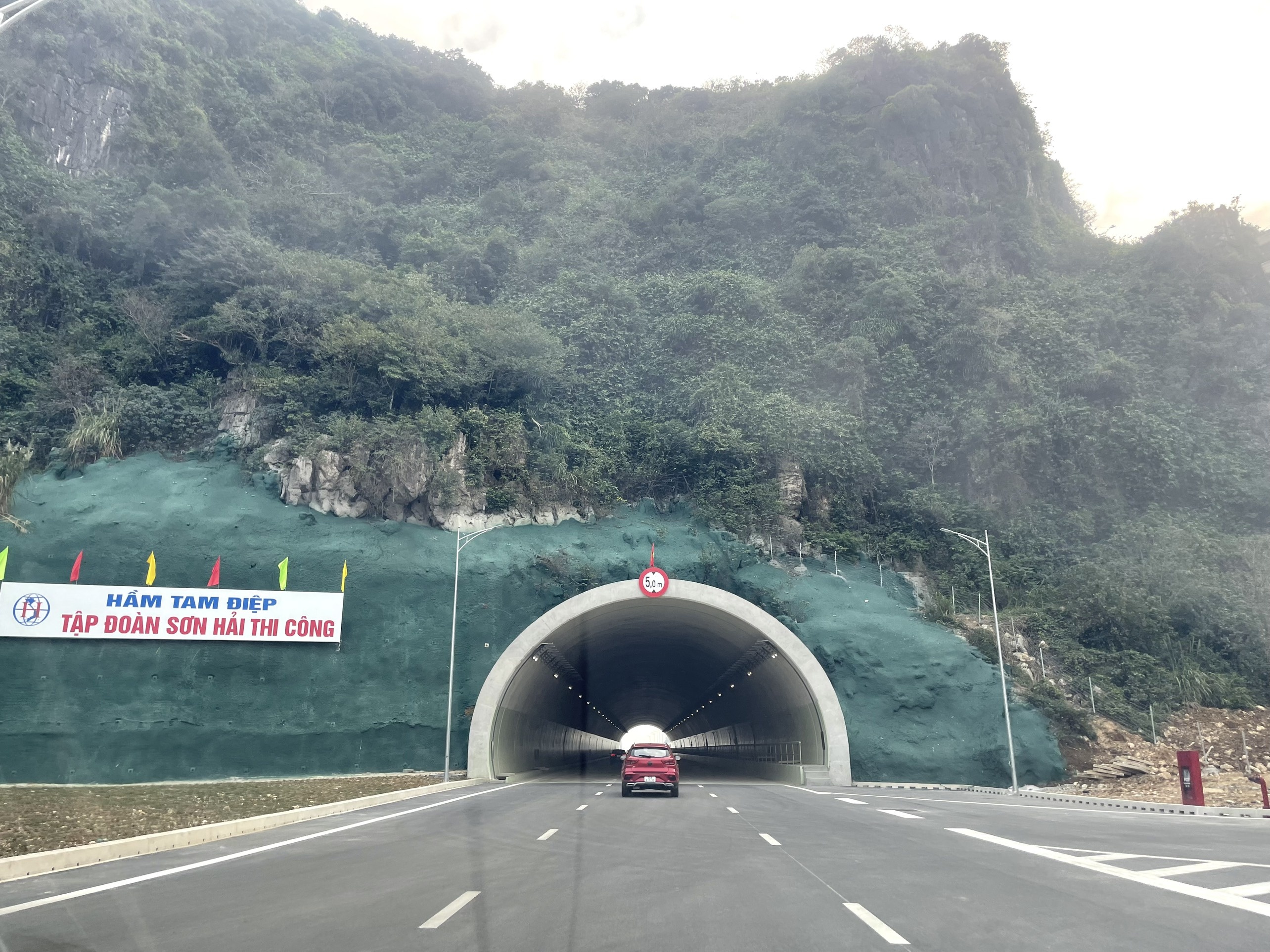 cao toc thong xe tam anh 2