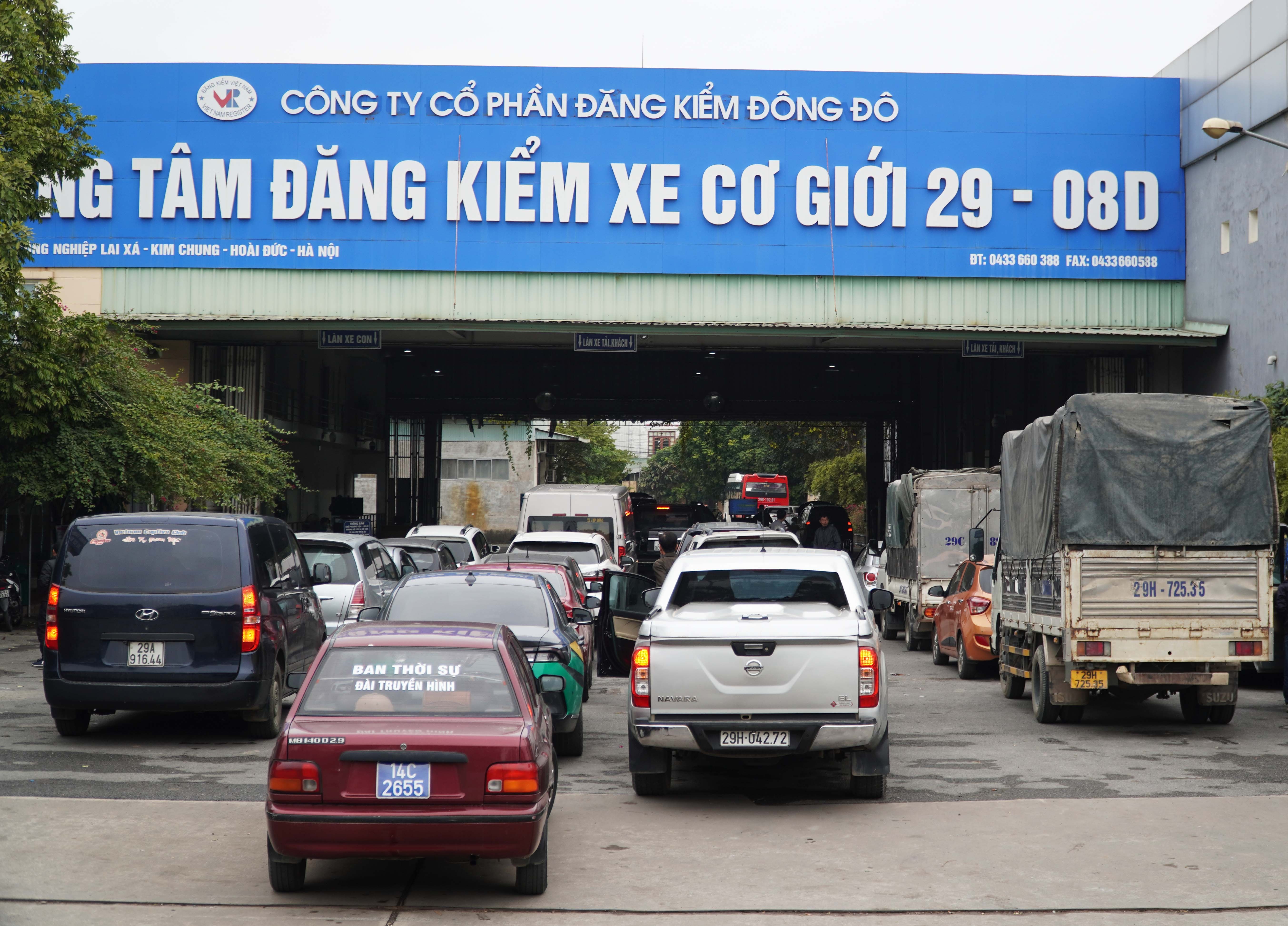 Xem xet bo mo hinh trung tam dang kiem 'quoc doanh' hinh anh