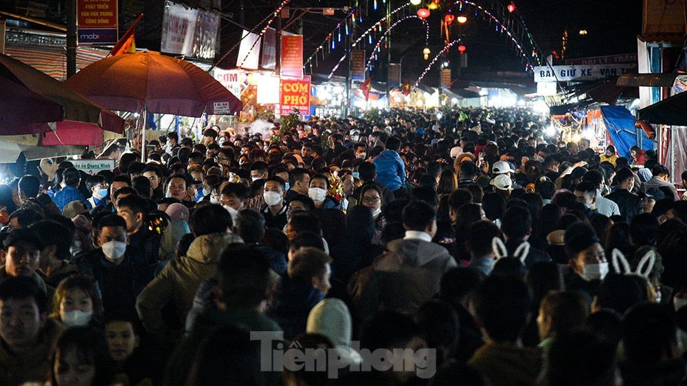 du xuan Cho Vieng anh 1