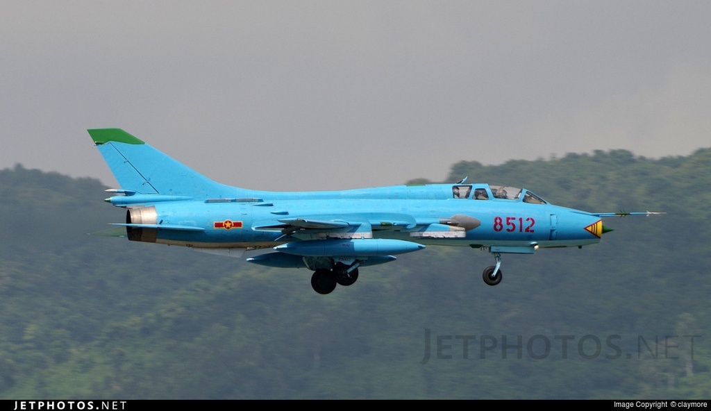 Dai ta Nguyen Thanh Trung: Tinh huong xau lam moi bo may bay, nhay du hinh anh