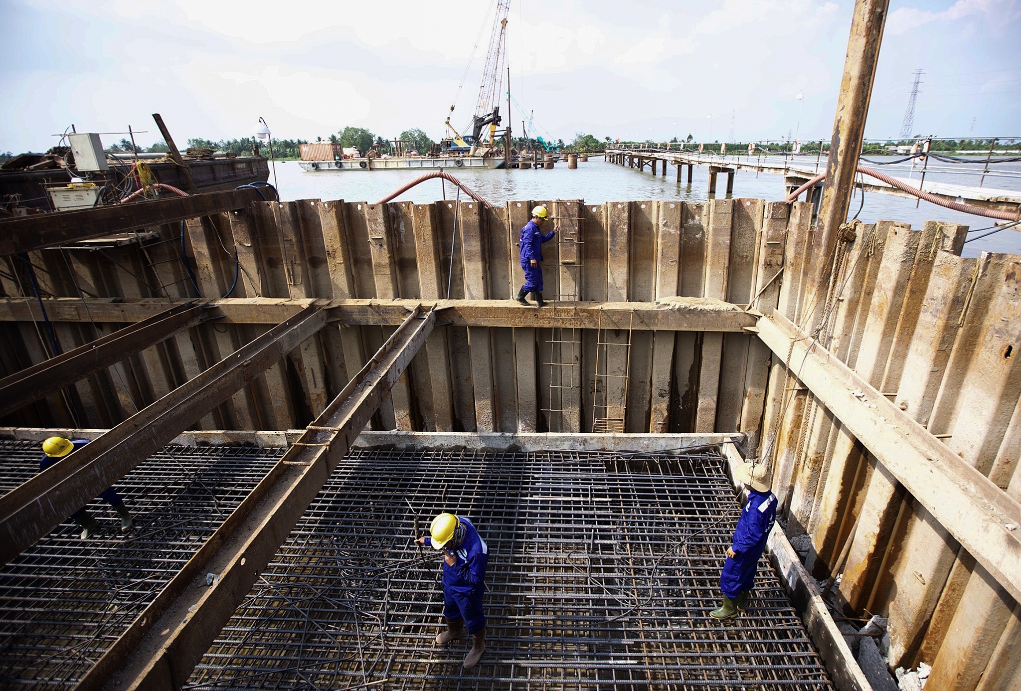 cau Rach Mieu 2 anh 1