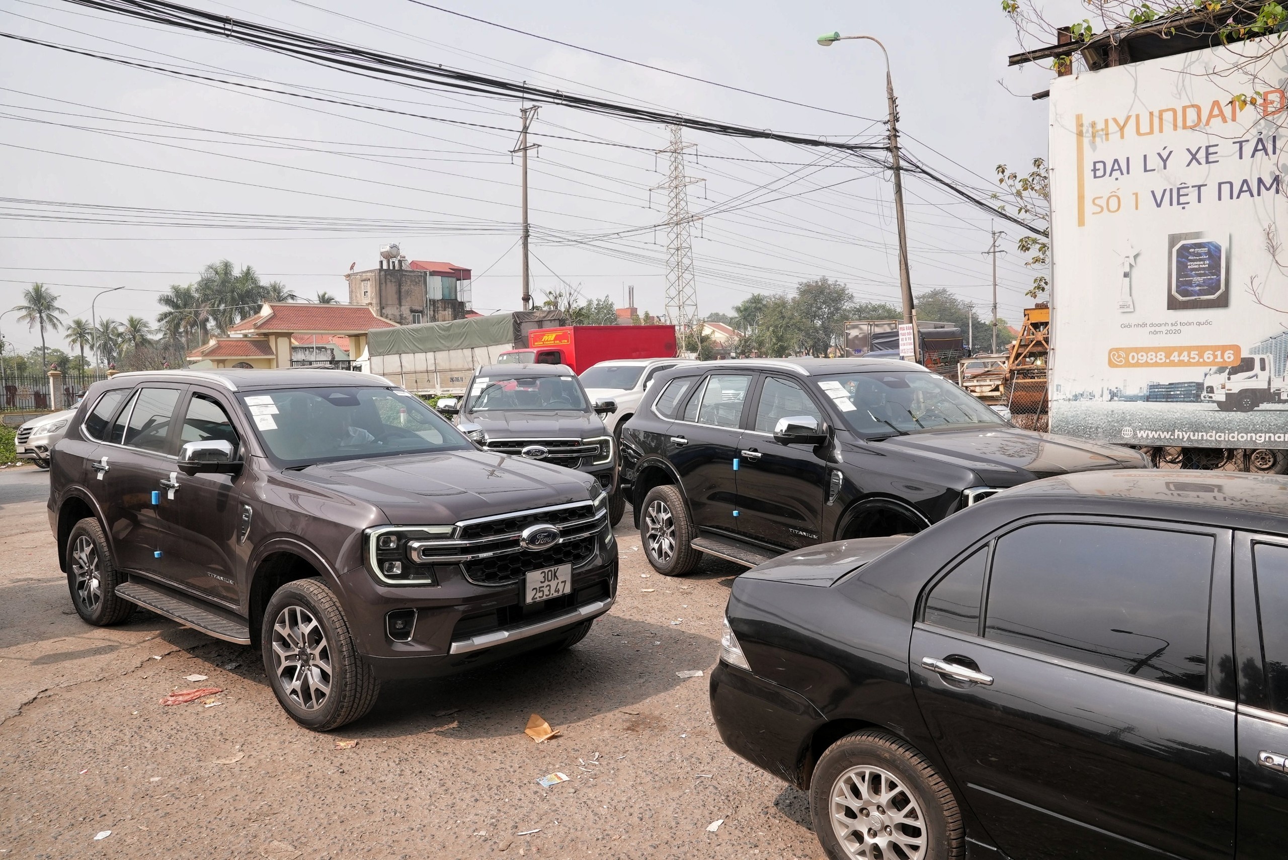 khung hoang dang kiem anh 1