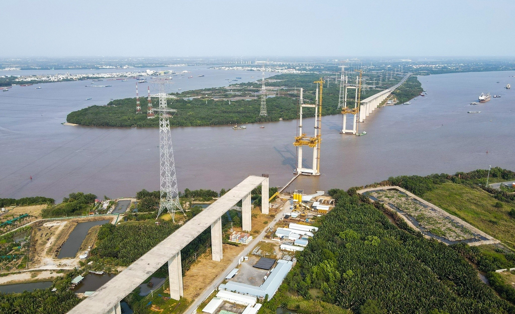 Go nut that ve von cho cao toc Ben Luc - Long Thanh hinh anh