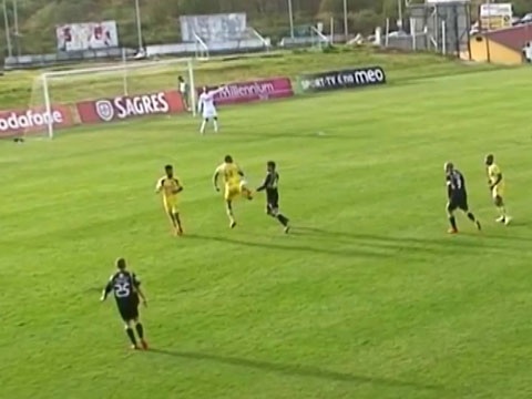 Hang ho cua M.U tiep tuc co sieu pham hinh anh