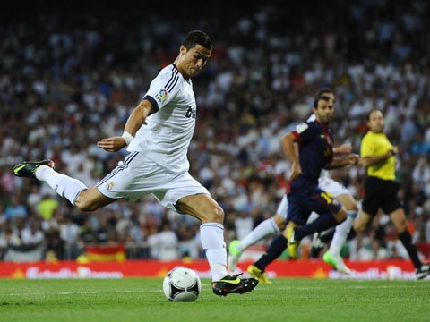 Real Madrid - Vallecano: Dung day ma di hinh anh