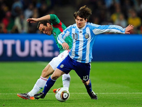 Nhung pha di bong tuyet hay cua Messi tai cac ky World Cup hinh anh