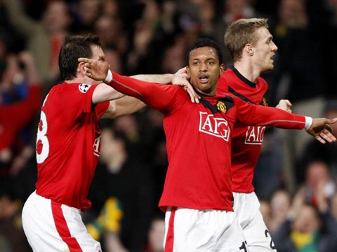 Hai nguoi hung giup M.U ha Bayern 4 nam truoc gio ra sao? hinh anh