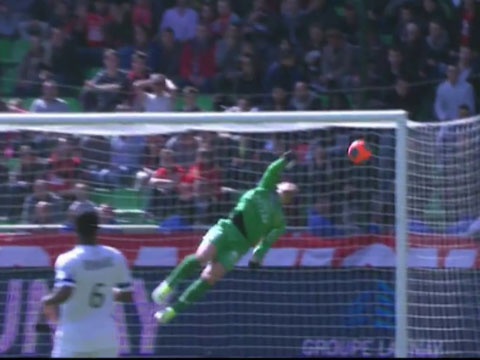 Sieu pham cua Toivonen dan dau vong 31 Ligue 1 hinh anh