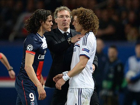 Cavani va David Luiz suyt danh nhau hinh anh