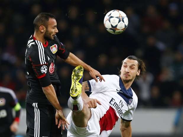 90 giay cho 10 ban thang cua Ibrahimovic tai cup C1 hinh anh